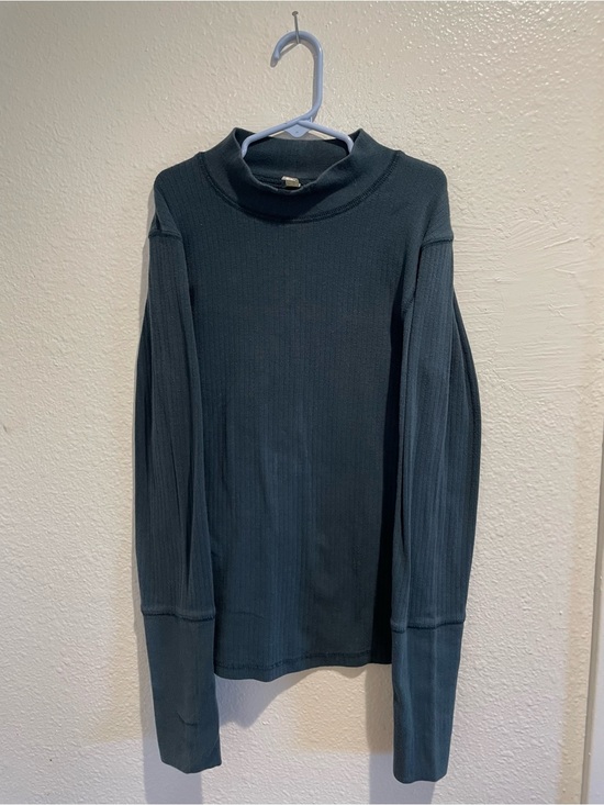Free People Tops - ✨ Free People Dark Forest Green Mock Neck Ribbed Top • S 💚